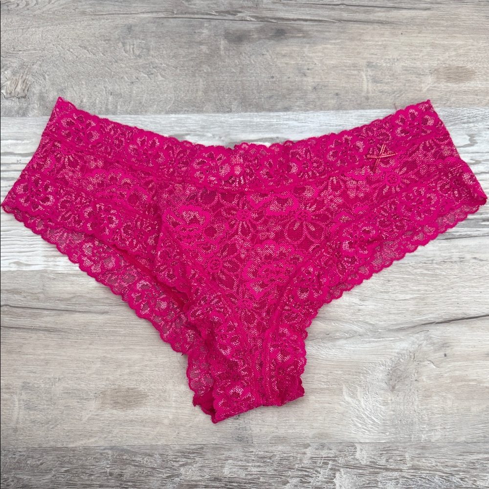 Victoria’s Secret Lace Women's Cheeky panties Pink